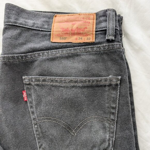 Levi’s 550 Black Relaxed Fit Jeans – Size 34x42 - Picture 2 of 9